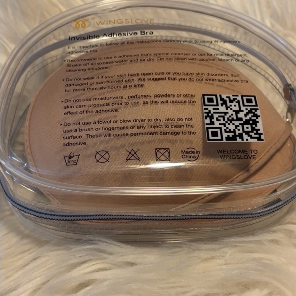 Strapless Adhesive Bra - Nude View 3